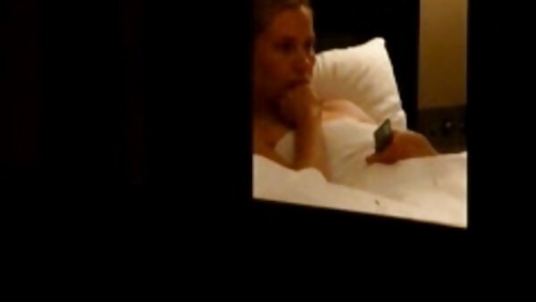 Die hellhäutige Sexgöttin Payton Leigh gibt einen hervorragenden Blowjob gute deutsche sexfilme