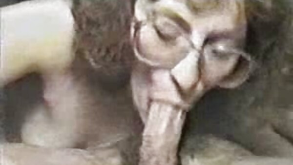 Junge spanische Schlampe Gabriella Paltrova wichst deutsche pornofilme harten schwarzen Schwanz