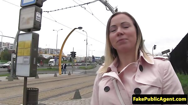 Die serbische Hottie Coco de Mal bekommt nach einem dampfenden deutsche gratispornos Fotzenfick einen Schluck Sperma
